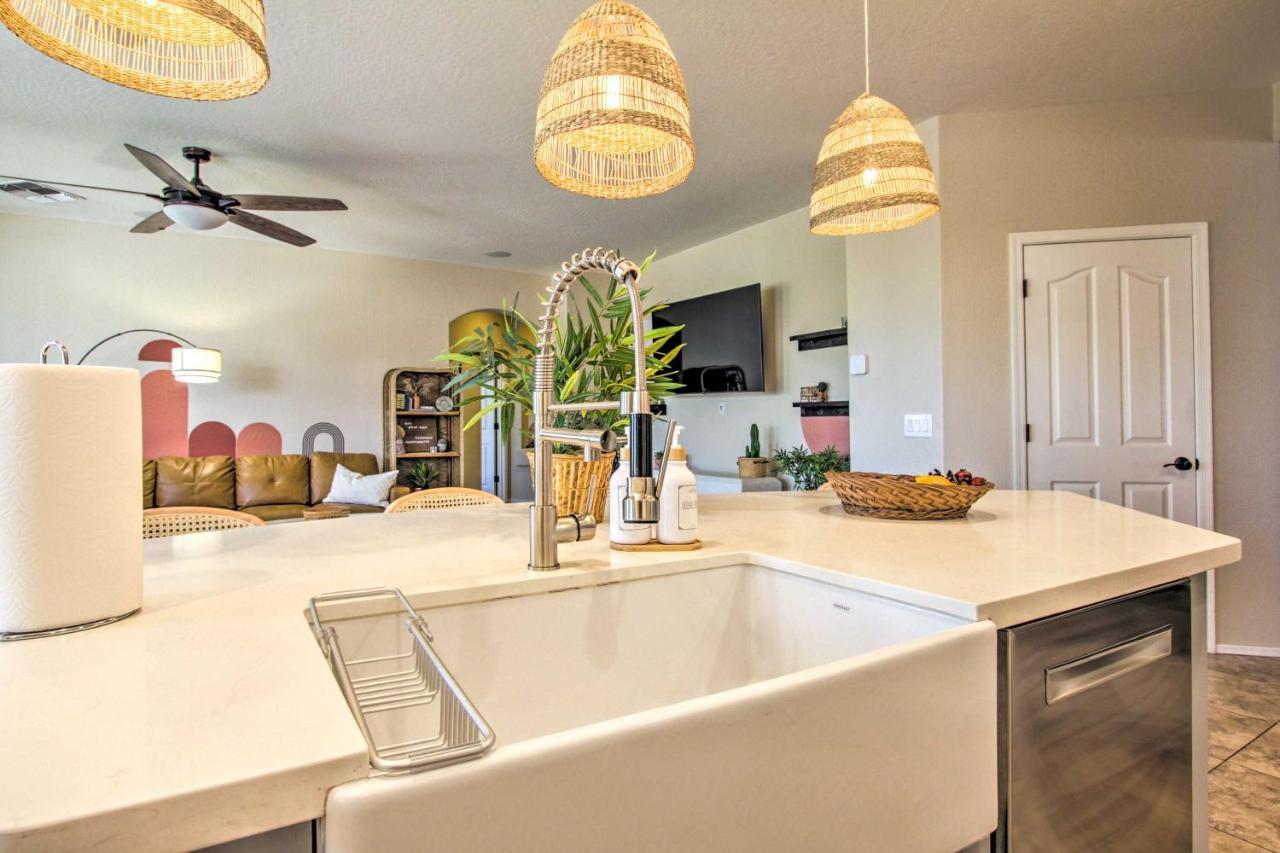 Family-Friendly Goodyear Home With Private Pool Exterior foto
